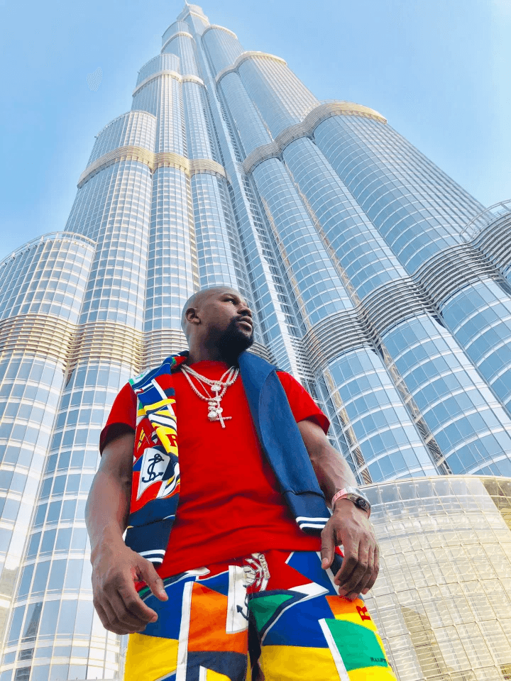 Floyd Mayweather Jr. in front of One Vanderbilt skyscraper in New York City