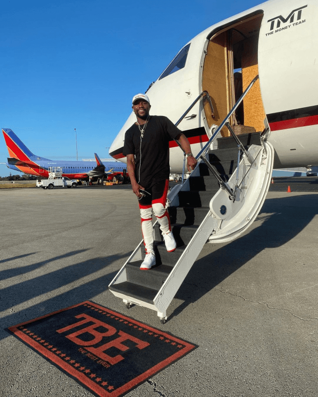 Mayweather private jets